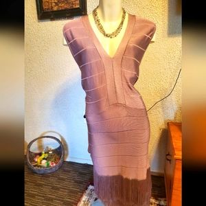 Venus mauve form fitting dress size 10